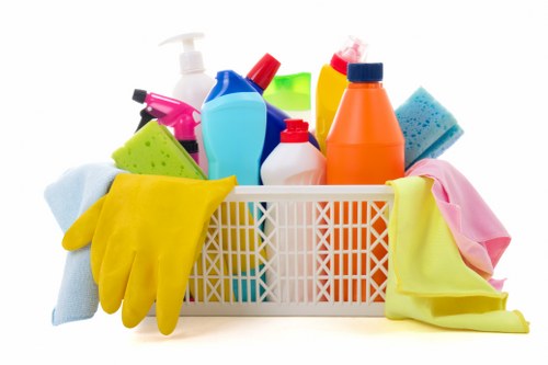 Professional upholstery cleaning in an Enfield Town living room